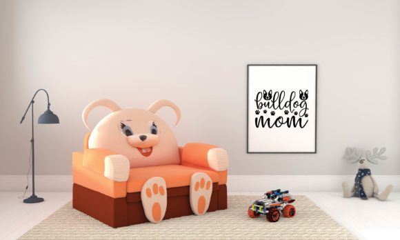Bulldog Mom SVG Design: An Embroidery Review